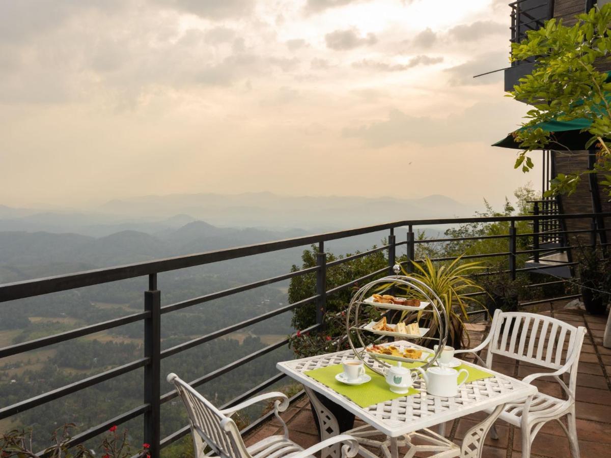 Green Acres Leisure Resort & Spa Kandy Buitenkant foto