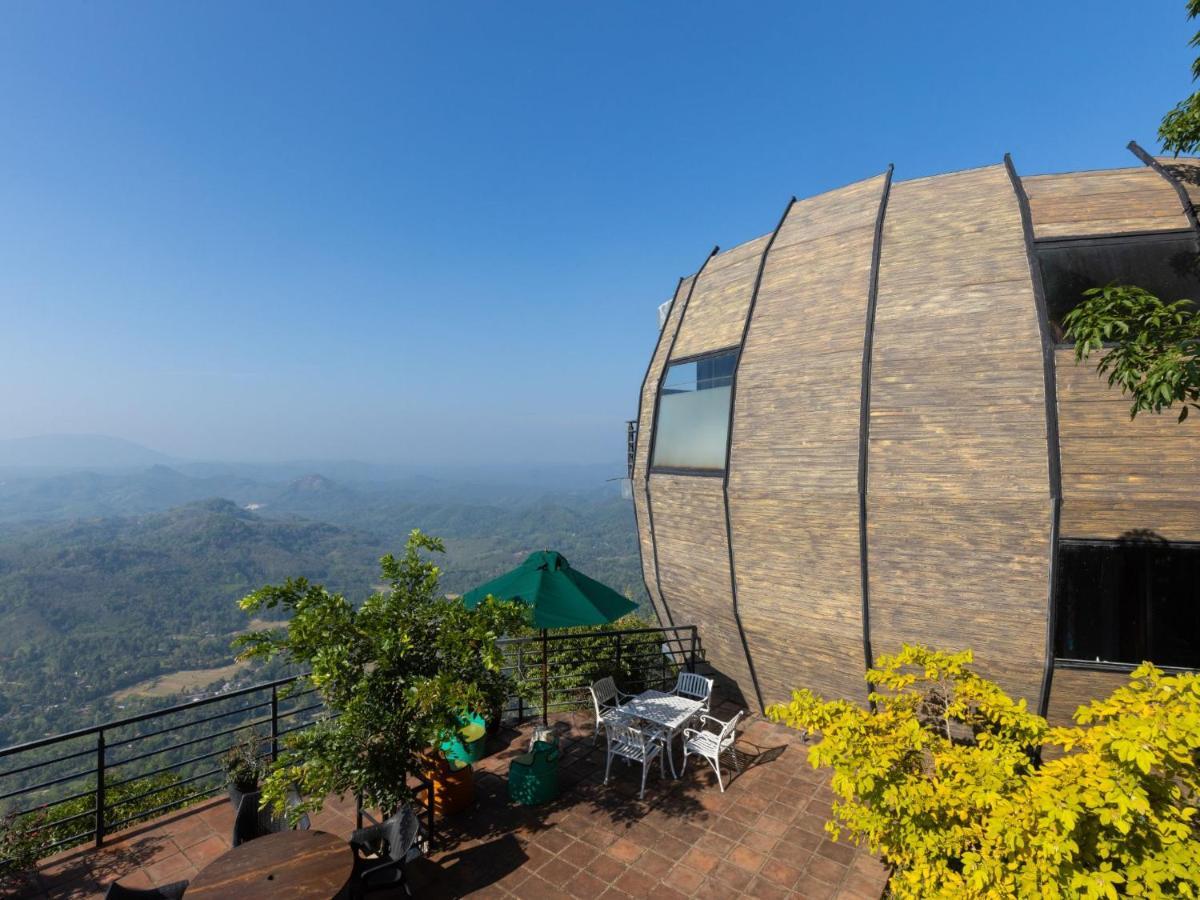 Green Acres Leisure Resort & Spa Kandy Buitenkant foto