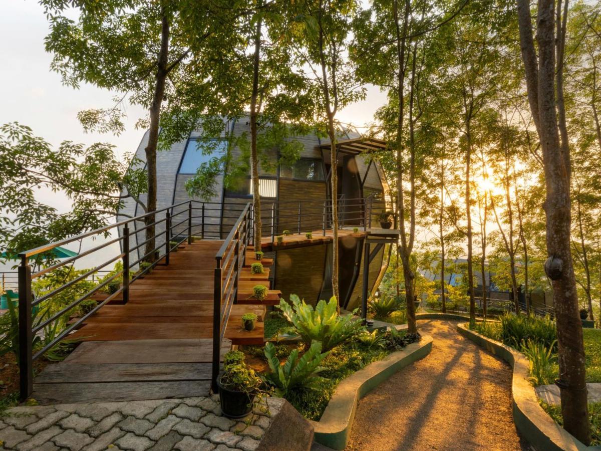 Green Acres Leisure Resort & Spa Kandy Buitenkant foto